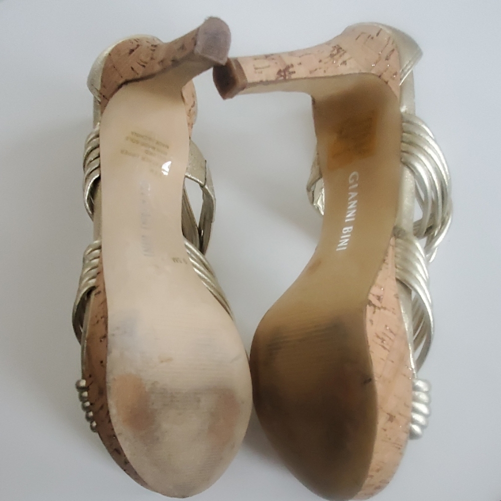 HPπGianni Bini Gold Leather Strap Cork Heels 9.5 - Picture 6 of 8